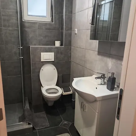 Apartament Udoban Kutak 1 Nisz