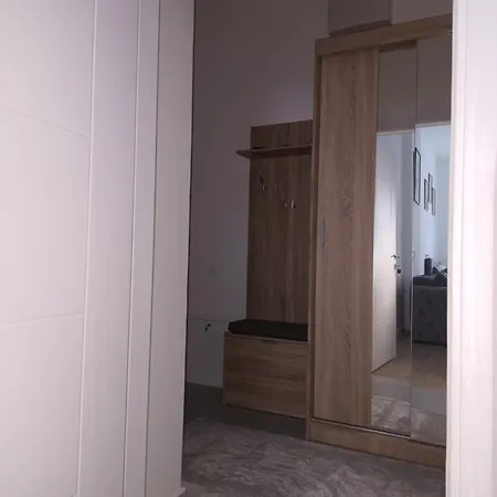 Udoban Kutak 1 Apartament